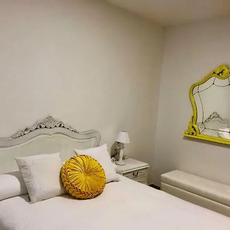 Turisticos Casa Dina Apartment